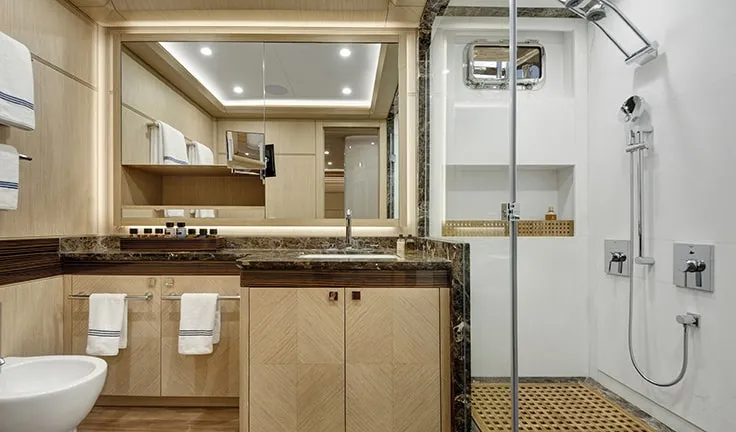 THAT'S AMORE Master cabin