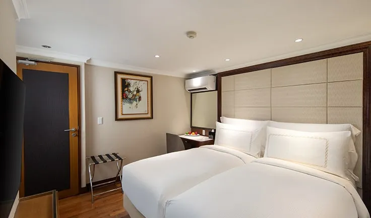 THE TRANS LUXURY YACHT Twin cabin