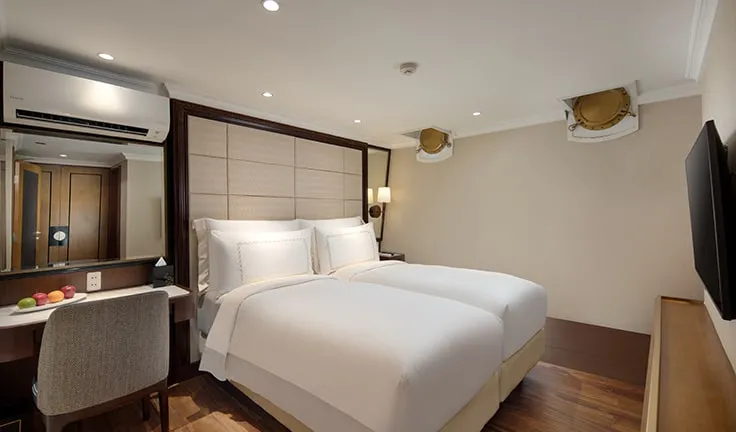 THE TRANS LUXURY YACHT Twin cabin