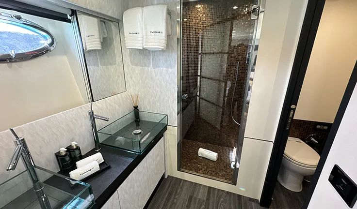THYKE III Bathroom