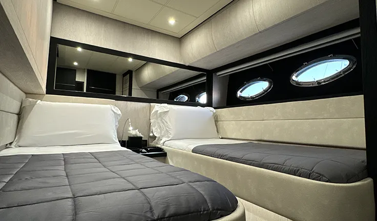 THYKE III Twin cabin
