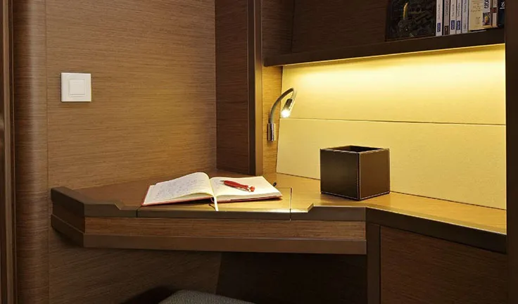 VIGILANT 2 Cabin details