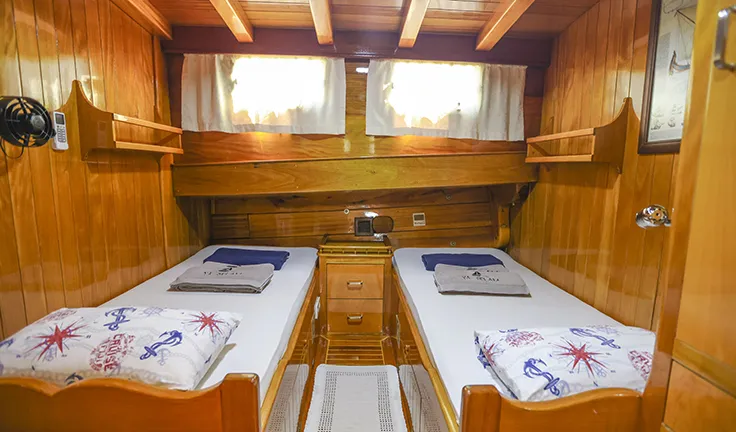 YA SELAM Twin cabin