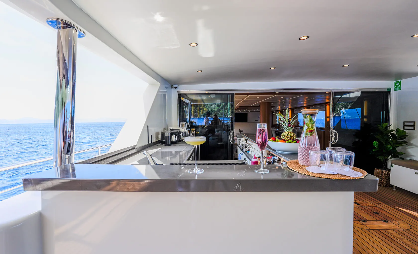 KING OF THE SEA Aft deck bar