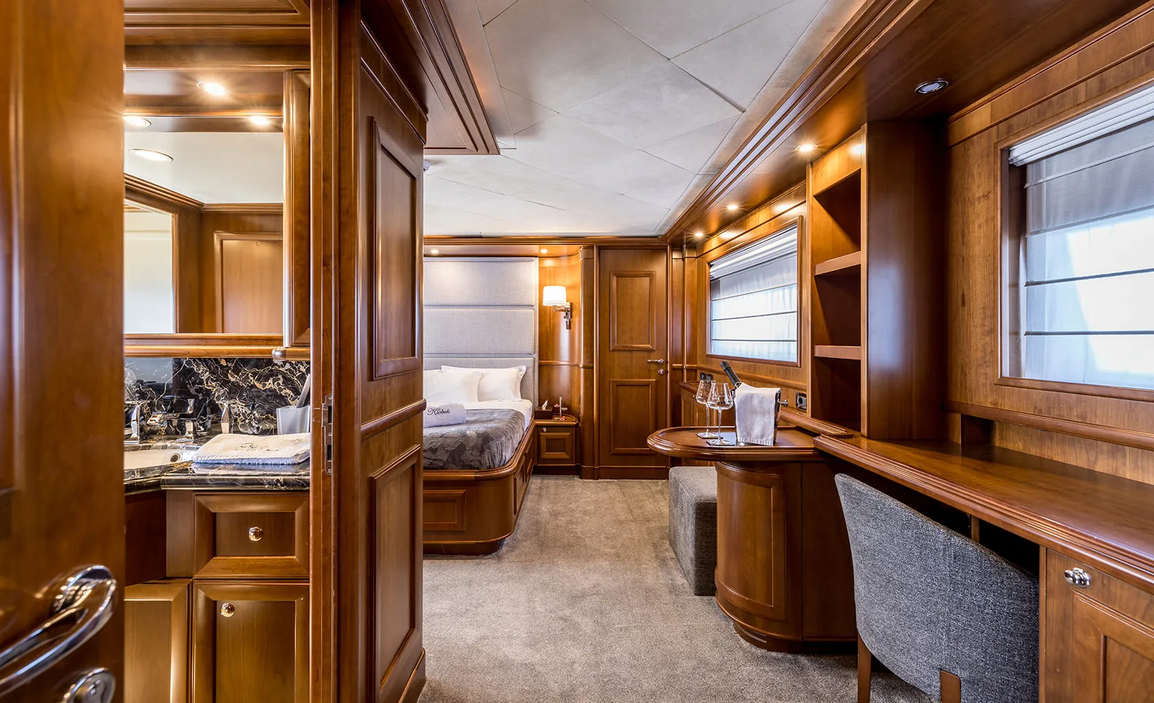 KLOBUK Master stateroom