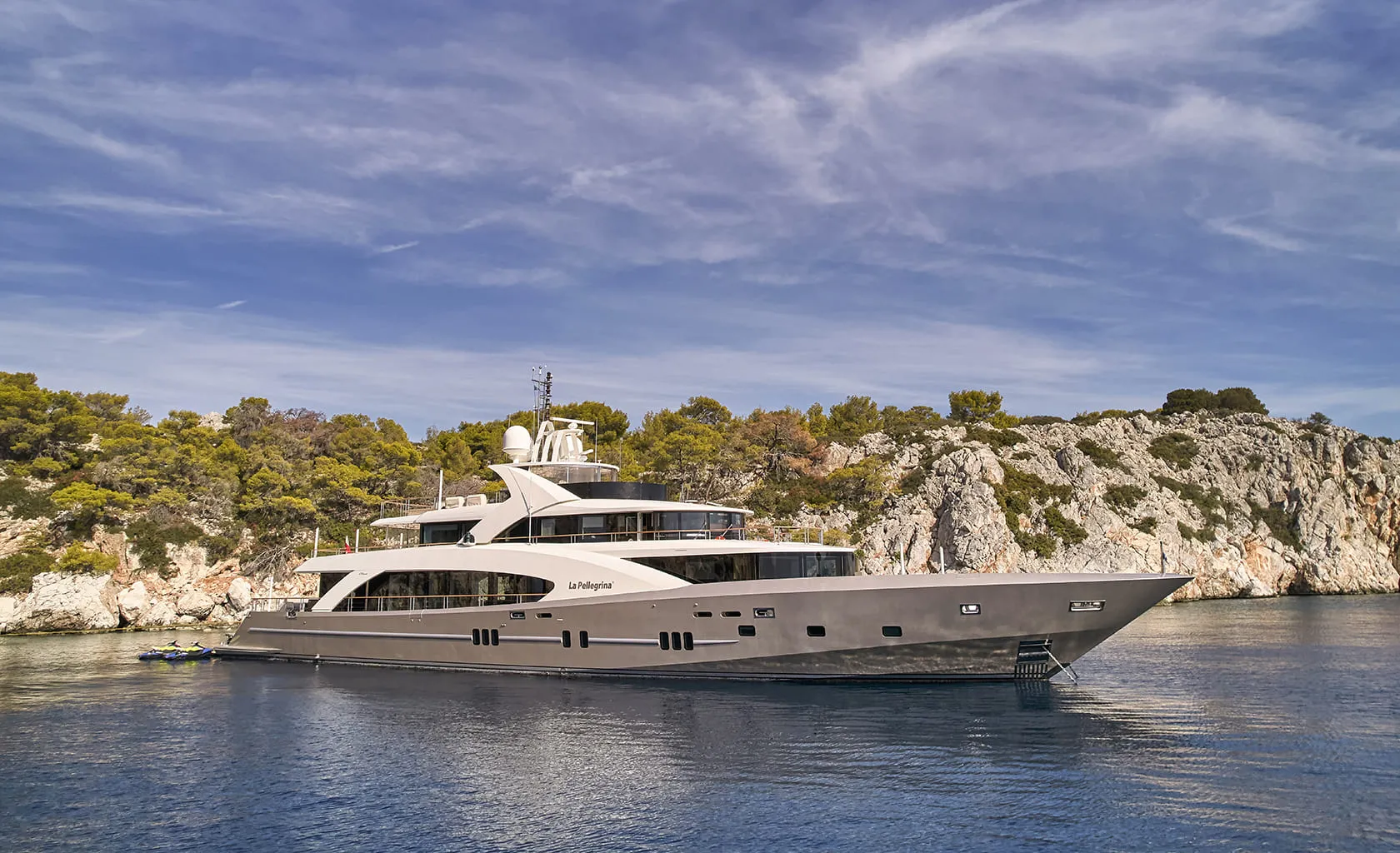 LA PELLEGRINA 1 Anchored