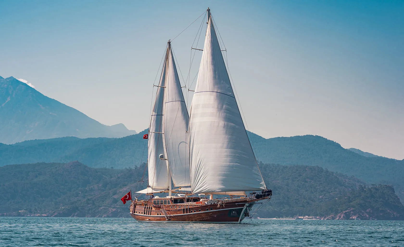 LYCIAN QUEEN Sailing