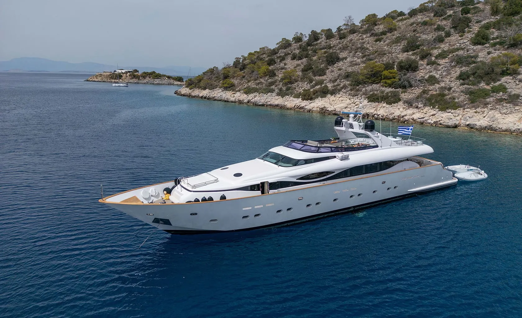 PAREAKI II Anchored