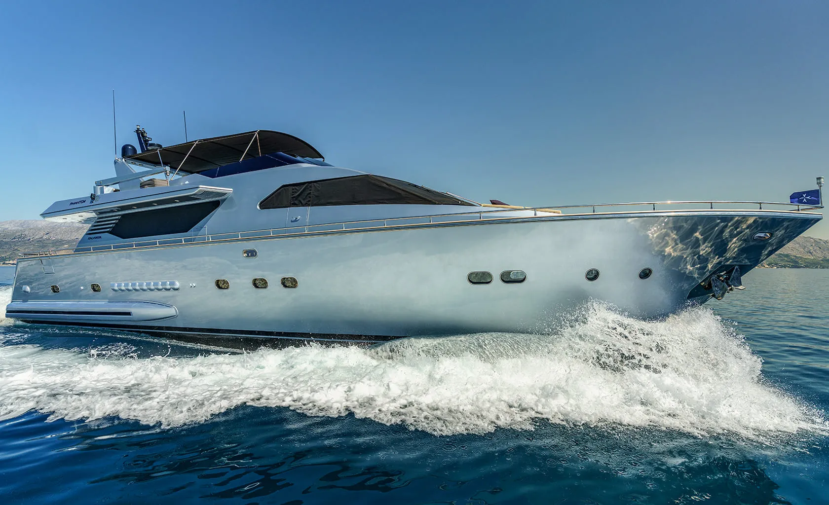 PHANTOM Cruising