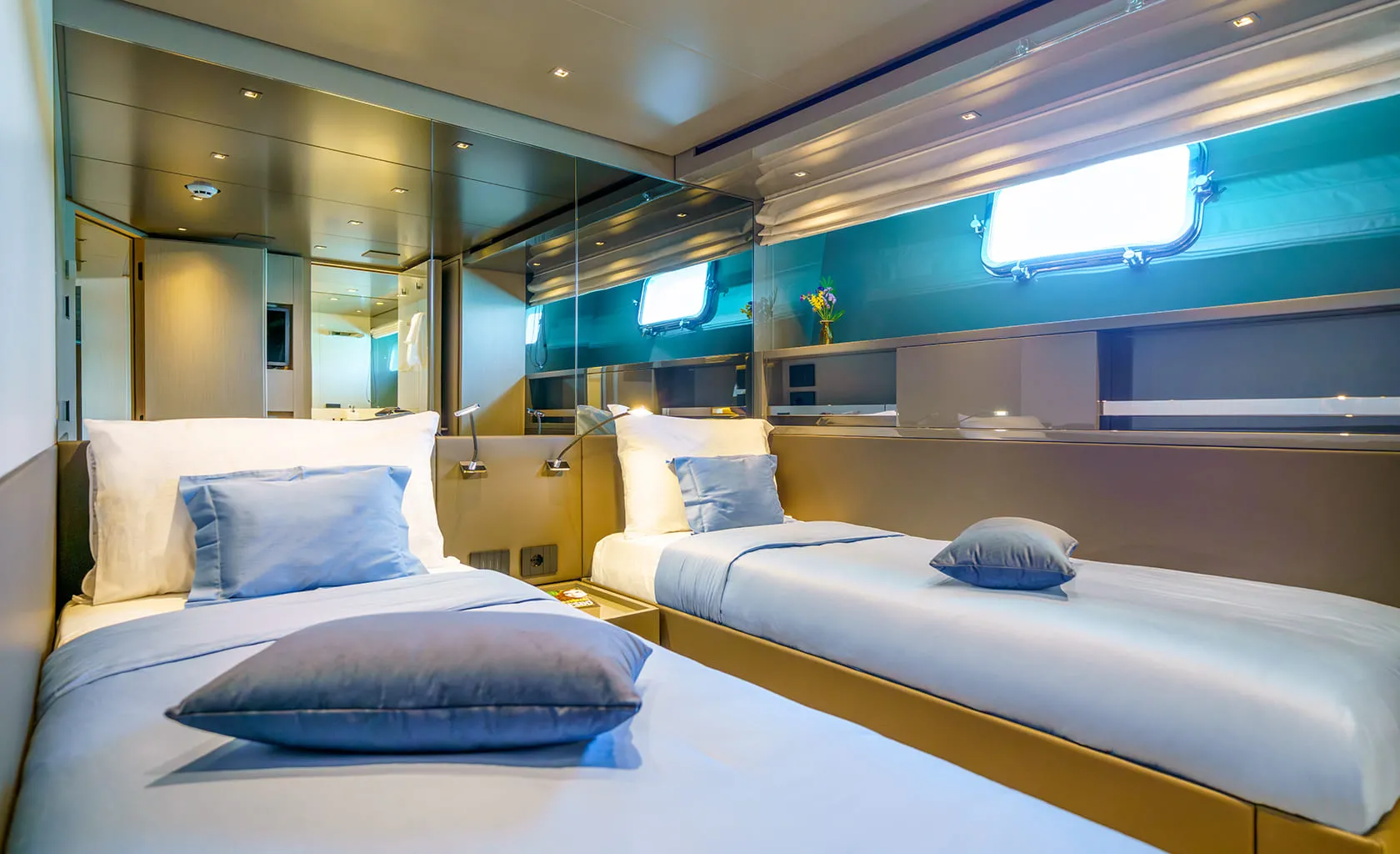 PRIMUS Convertible stateroom