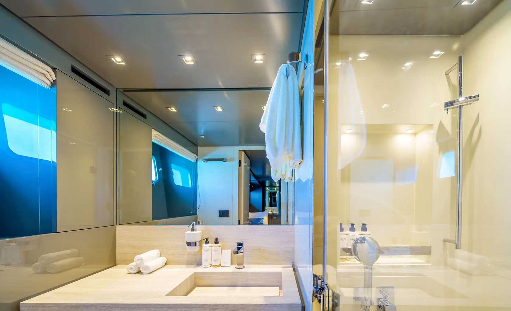 PRIMUS Ensuite convertible stateroom