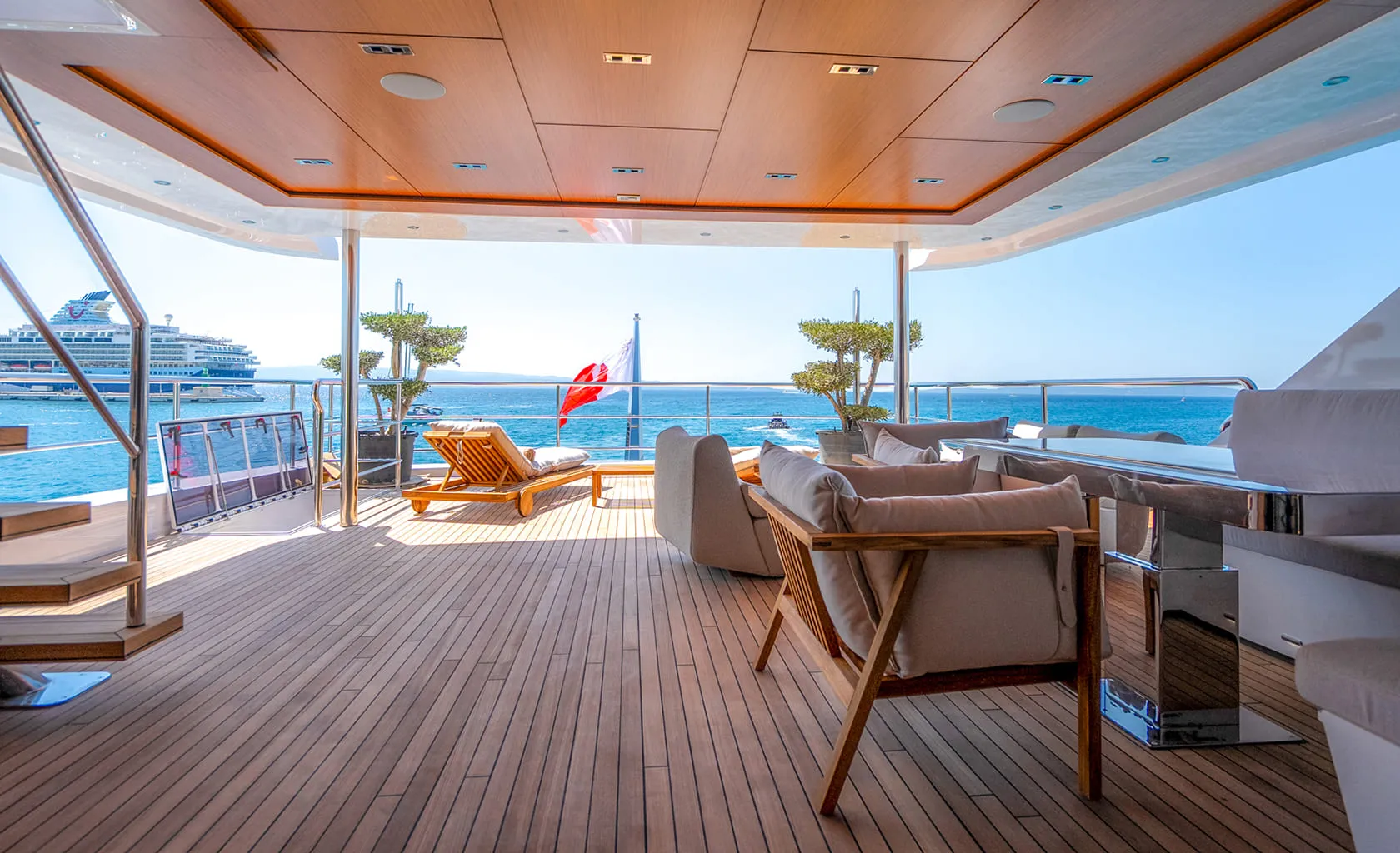 RENATA Master deck aft