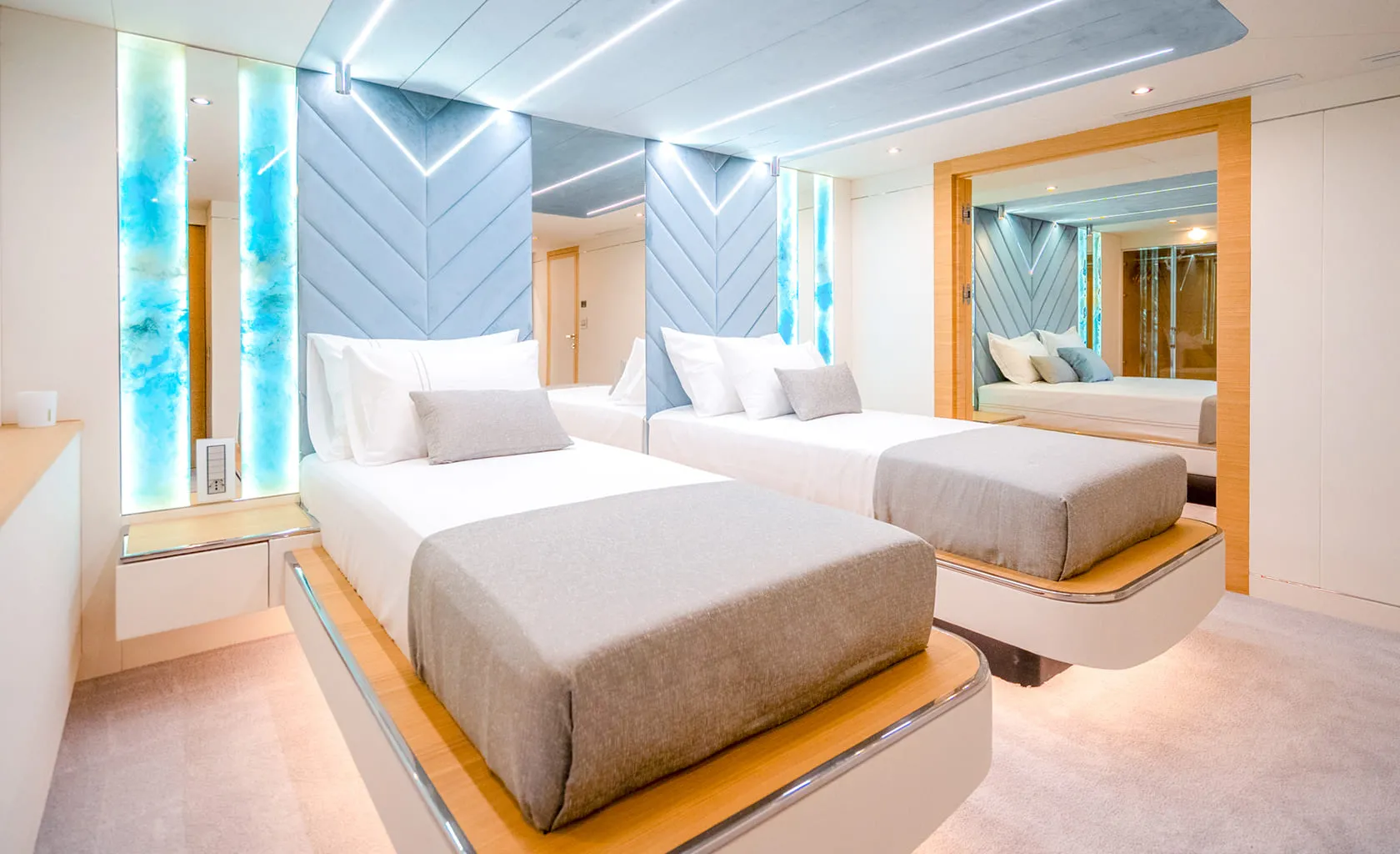 RENATA Twin stateroom Lower deck