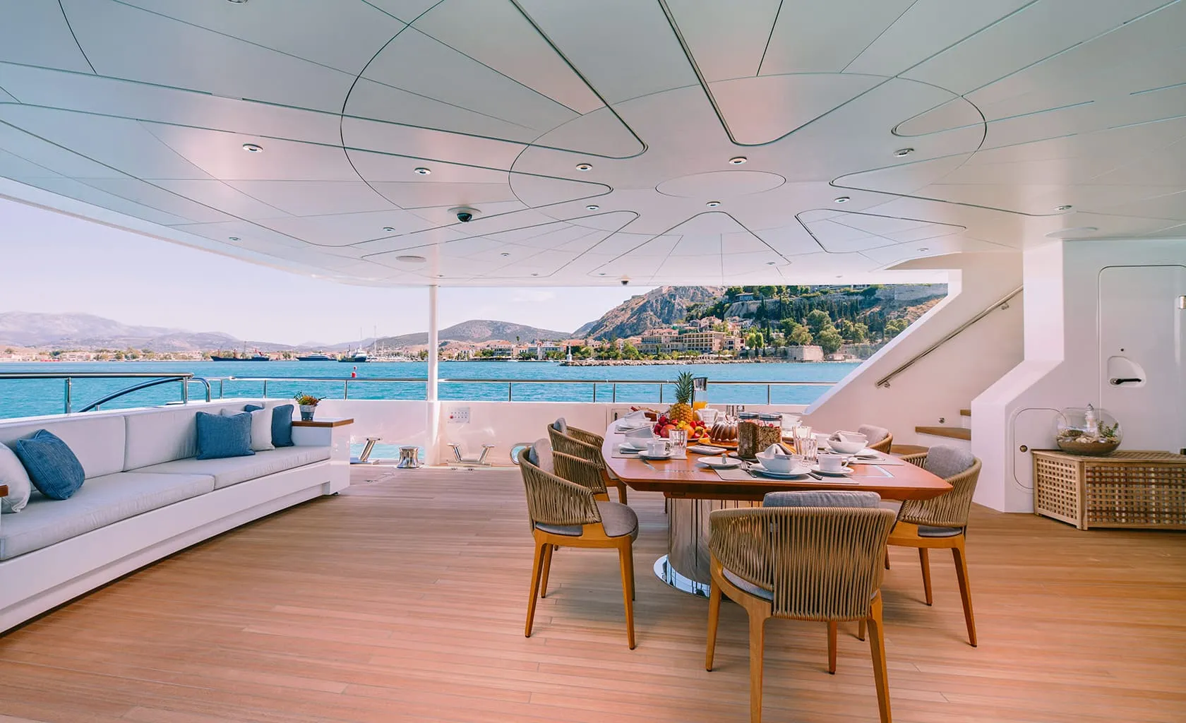 XANA Main deck aft