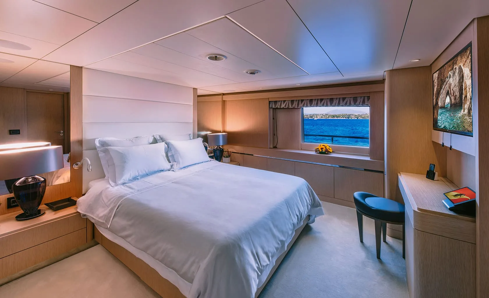 XANA VIP Cabin